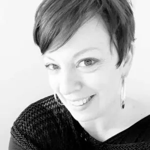 Delphine Hourlay, auteure - Agence OUI Are Web UX Design CX Neuromarketing CRO